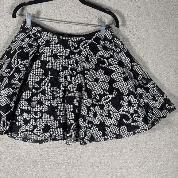 Jodi Kristopher Women’s Size 5 Mini Skirt Layered Lace Flare Plaid Whimsy Goth - Picture 3 of 10